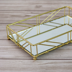 BANDEJA RETANGULAR COM FUNDO ESPELHADO 25CMX15CM DOURADO - KIT208-DOU