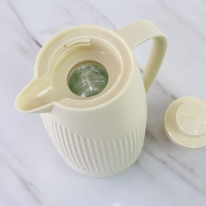 GARRAFA TÉRMICA DE PLÁSTICO COM ALÇA 1 LITRO - CGW100-BG