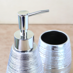 JOGO DE BANHEIRO DE CERÂMICA COM 3 PEÇAS 350ML - SXTE5189-PTA