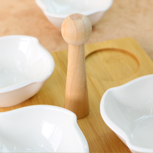 PETISQUEIRA COM TÁBUA DE MADEIRA COM 05 PEÇAS - 2495