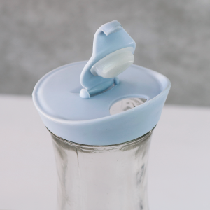 JARRA DE VIDRO COM TAMPA PLÁSTICA 870ML - GL920D-CZ