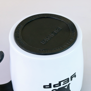 CANECA ISOTÉRMICA DE AÇO INOXIDAVEL COM COLHER 300ML - YT2183-BR