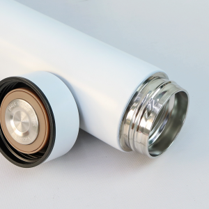 GARRAFA ISOTERMICA AÇO COM INFUSOR E VISOR TOUCH EM LED 500ML - YT2154-BRFOSCO