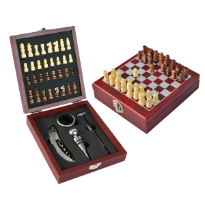 KIT PARA VINHO COM JOGO DE XADREZ DE MADEIRA  - MG5403
