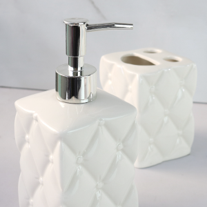 JOGO DE BANHEIRO DE PORCELANA COM 3 PEÇAS 450ML - SXHW5087