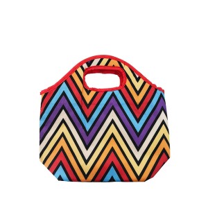 SACOLA TERMICA ESTAMPA ZIG ZAG 32 X 32 CM