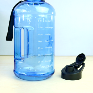 GARRAFA DE PLÁSTICO COM FRASES MOTIVACIONAIS 2.2 LITROS - GDR0782-AZ