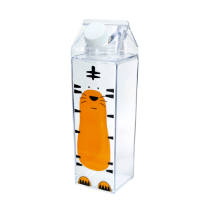 GARRAFA DE PLÁSTICO CAIXA DE LEITE ESTAMPADA 500ML - 4167-C