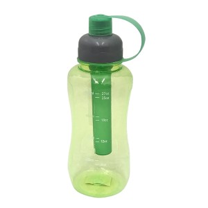 SQUEEZE PLASTICO COM RESERVATORIO PARA GELO 800 ML VERDE - MC0800G