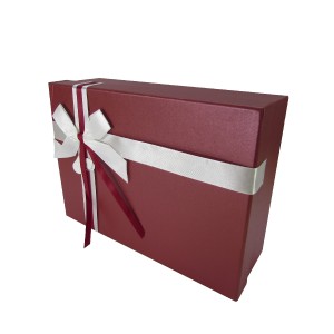 JOGO DE CAIXA PARA PRESENTE PAPELÃO RÍGIDO 05 PEÇAS VERMELHA W2021-VM