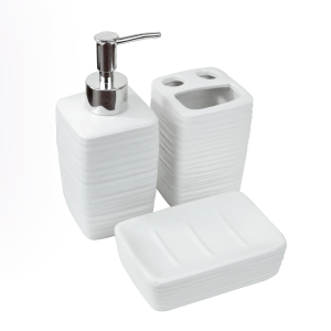 JOGO DE BANHEIRO DE CERÂMICA COM 3 PEÇAS - CA18048