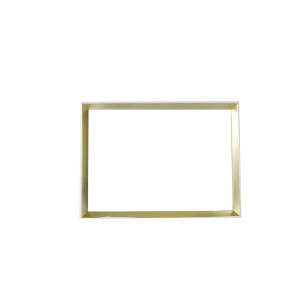 QUADRO COM MOLDURA RETANGULAR EM MADEIRA E FUNDO ESPELHADO 22X30CM - QR19108-DOU