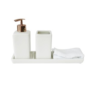 JOGO DE BANHEIRO DE PORCELANA COM 4 PEÇAS - 2802-BR