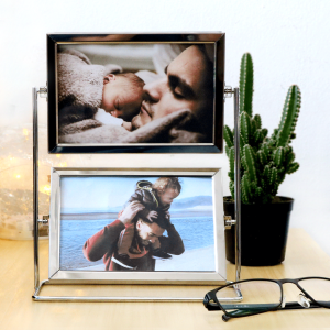 PORTA RETRATO METAL GIRATORIO PARA 4 FOTOS 15X10CM