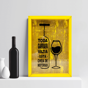 PORTA ROLHAS TODA GARRAFA VAZIA AMARELO 30 X 40 CM - 794