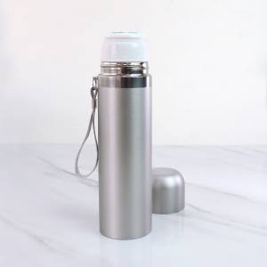 GARRAFA ISOTÉRMICA COM TAMPA E ACIONAMENTO CLICK 380ML - 238923-PTA