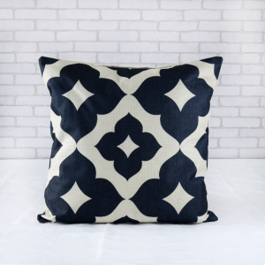 CAPA DE ALMOFADA ESTAMPADA EM POLIESTER COM ZÍPER 43 X 43 CM - JF4501-D