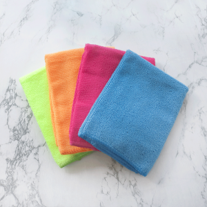 PANO PARA LIMPEZA 100 % POLIÉSTER COM 4 UNIDADES EM MICROFIBRA 35X35CM - CHI3020