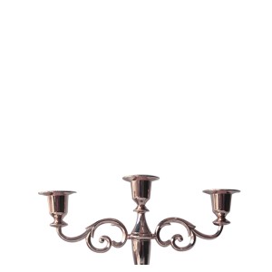 CASTIÇAL EM METAL COM 03 ESPAÇOS PARA VELAS EM DETALHES MEDIEVAL - 4783-GR