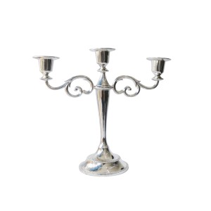 CASTIÇAL EM METAL COM 03 ESPAÇOS PARA VELAS EM DETALHES MEDIEVAL - 4783-PTA