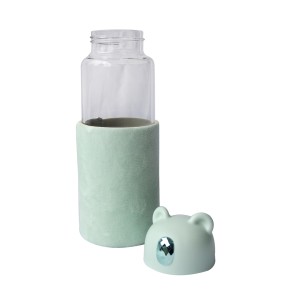 GARRAFA DE VIDRO BEAR BOTTLE COM CAPA DE VELUDO COM TAMPA E ALÇA - GDR0456-VD