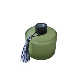 FRASCO DIFUSOR DE VIDRO REDONDO COM PENDENTE DECORATIVO 7CM 180 ML - HD02003-VD