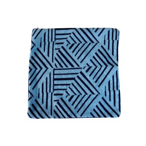 CAPA PARA ALMOFADA 100%POLIESTER COM DETALHES GEOMÉTRICOS  - CAPM77-B