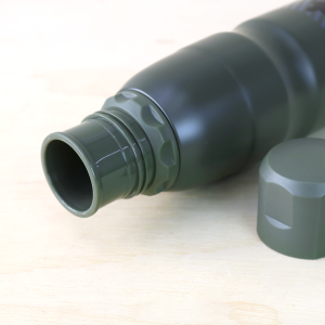 GARRAFA COM ALÇA 750ML AÇO INOX VERDE FUTEBOL - LC1628A-VD